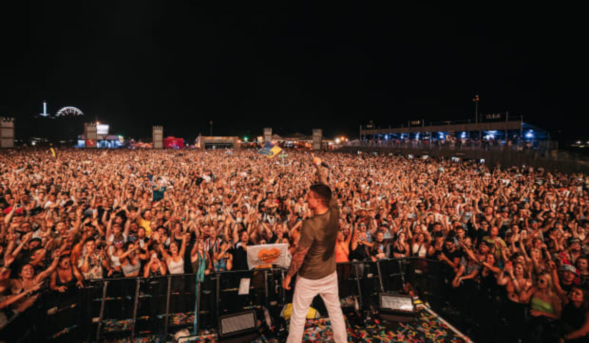 Headhunterz Announces Final Show: "A Chance to Honor Everything We Created Together" img