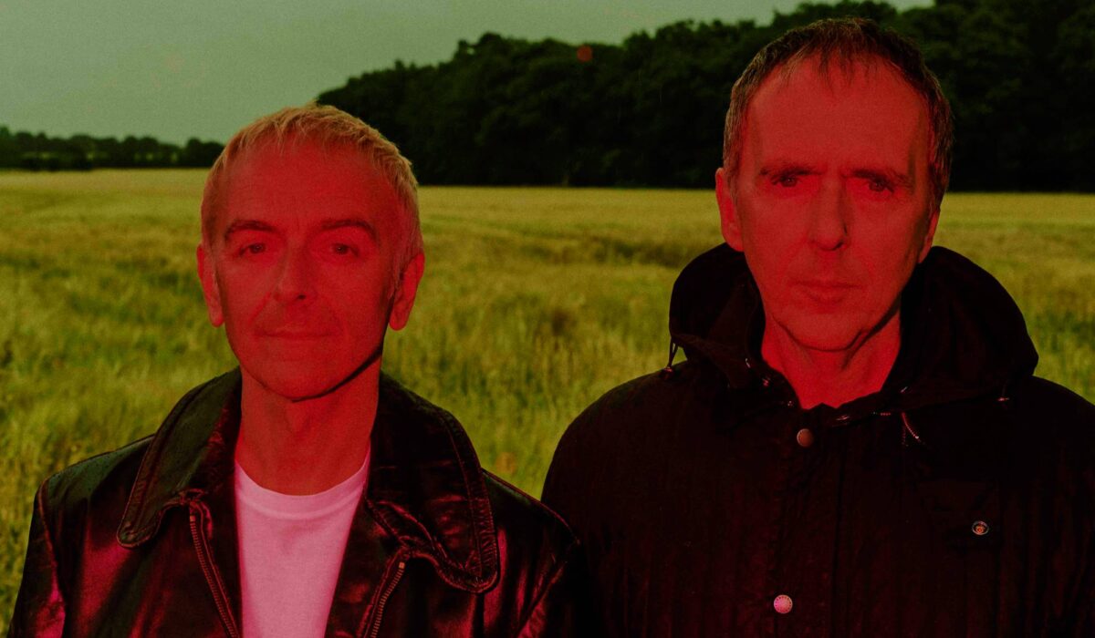 Listen to Underworld’s haunting new acapella track, ‘denver luna’ img