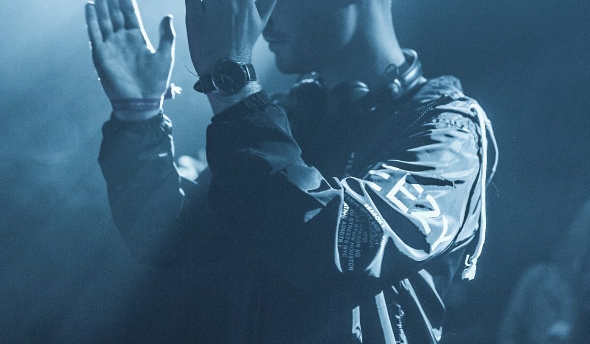 Skeler is Taking Wave Music Global on His International "Lights Fade" Tour img