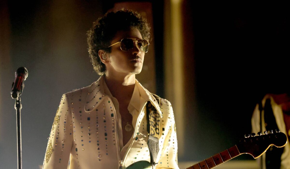 Bruno Mars cancels Tel Aviv Concert amid Israeli-Palestinian conflict img
