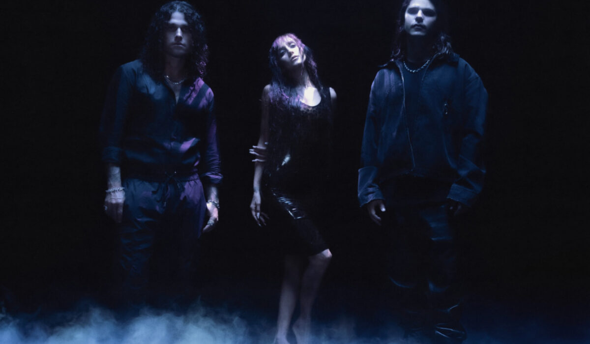 DVBBS taps the underground on ‘Breathe’ feat. Jesse Jo Stark – Dancing Astronaut img