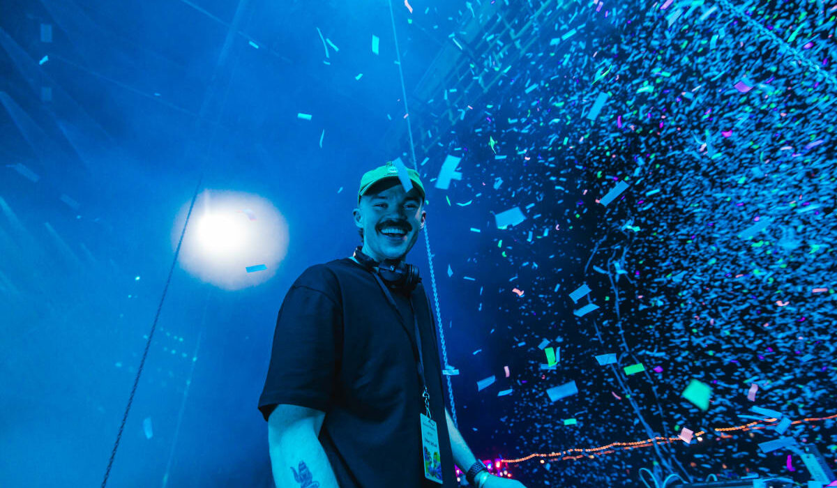 Dom Dolla Drops Effervescent Disco-House Track, "Saving Up" img