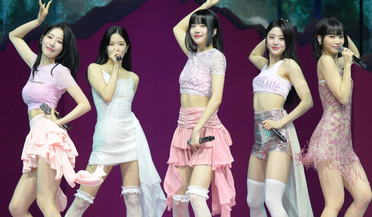 LE SSERAFIM drop ‘Perfect Night’ MV, featuring ‘Overwatch 2’ characters img
