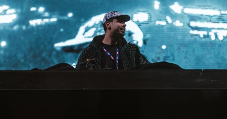 Tomorrowland Academy Partners With Afrojack's WALL Label for Masterclass Courses img