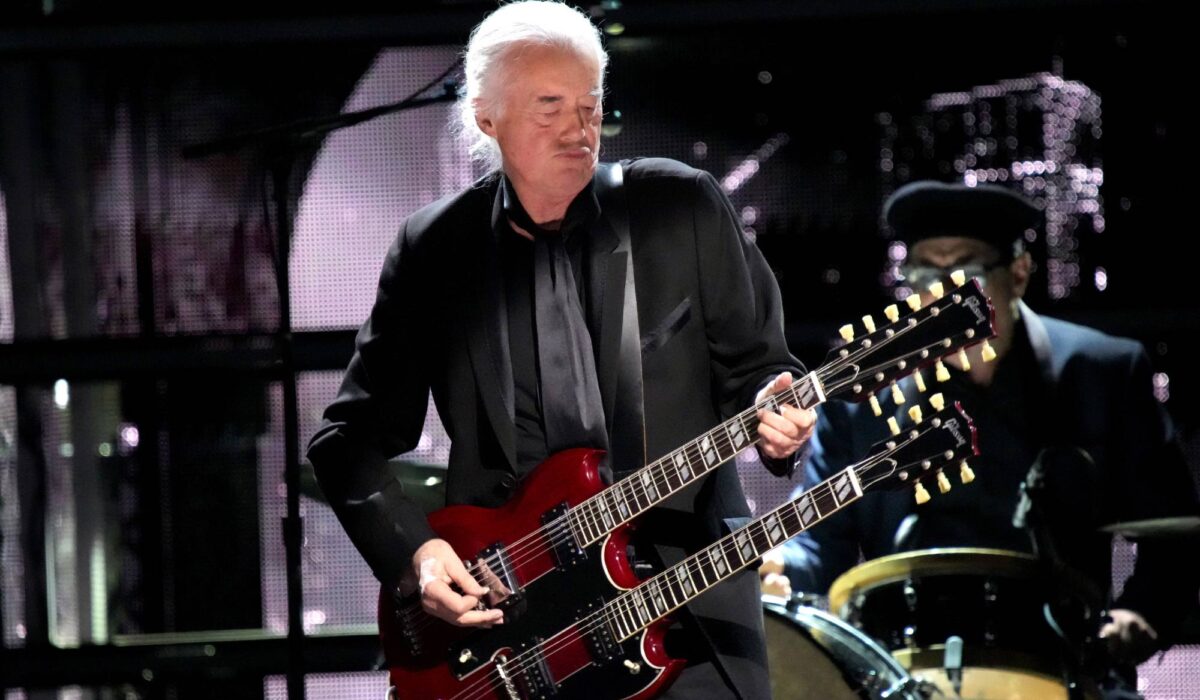 Watch Jimmy Page make surprise appearance at Rock and Roll Hall of Fame img