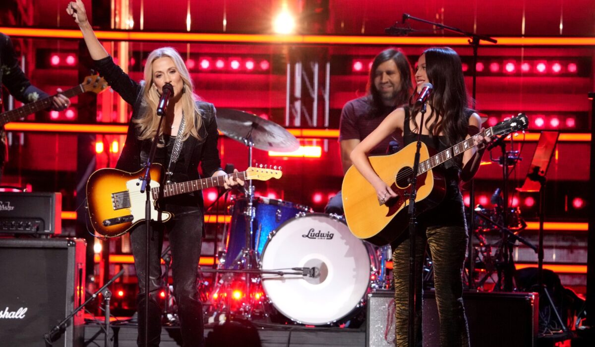 Watch Sheryl Crow perform with Olivia Rodrigo for Rock and Roll Hall of Fame 2023 img