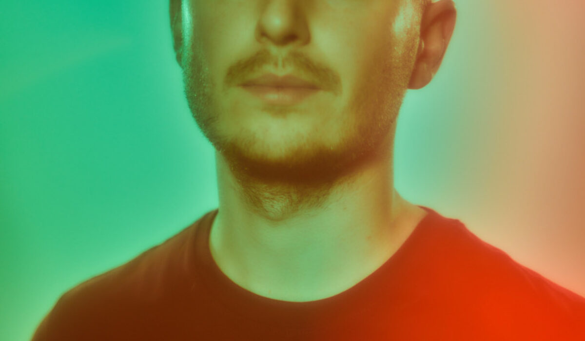 DEARI – ‘Falling’ img