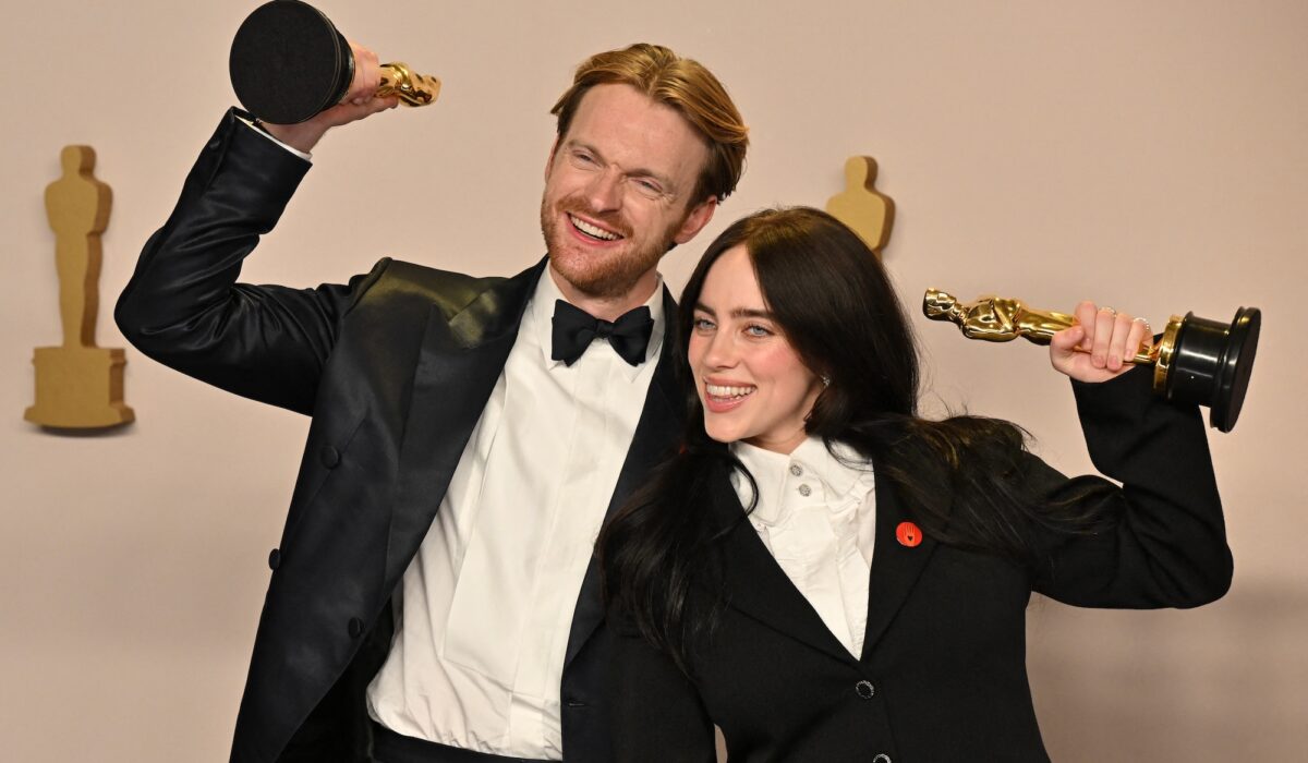 Billie Eilish says she “had a nightmare” about second Oscars win img