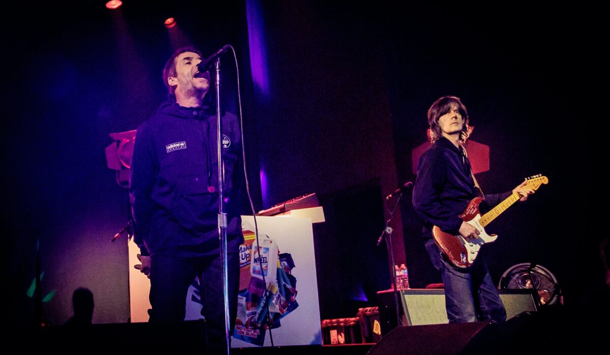 Liam Gallagher and John Squire carry out ‘I am A Wheel’ on ‘Fallon’ img