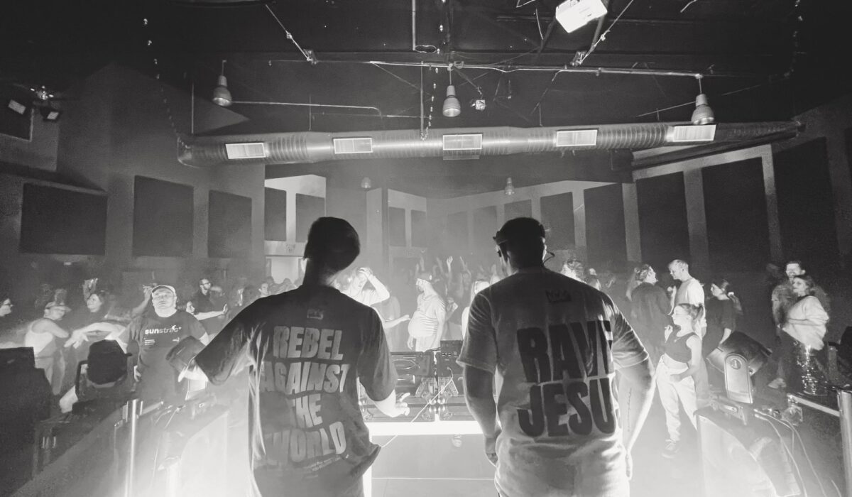Rave Jesus Releases Uplifting Home Remix of Martin Smith’s “Pleasure” img