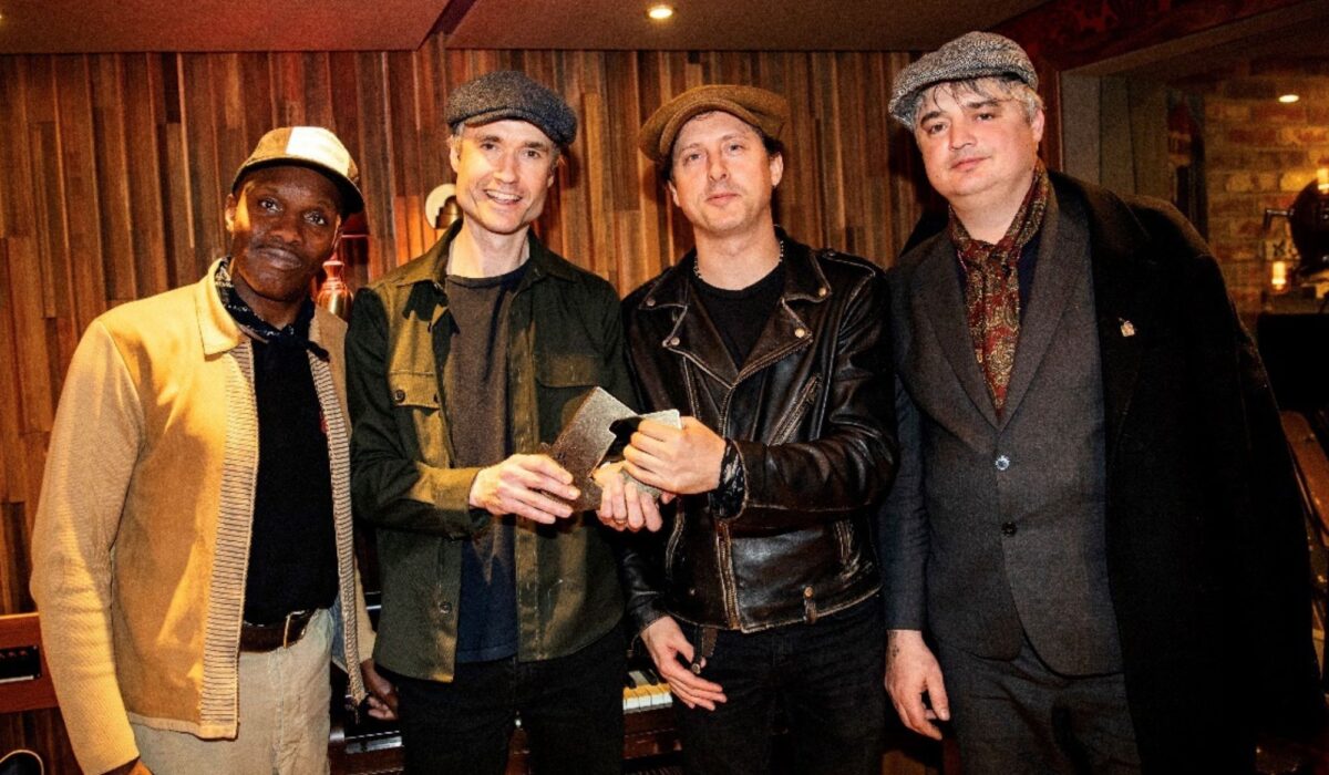The Libertines attain Quantity One spot on album charts for first time in 20 years img