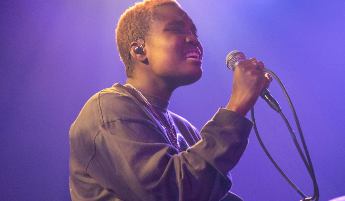Watch Arlo Parks carry out ‘Devotion’ on ‘The Tonight Present’ img