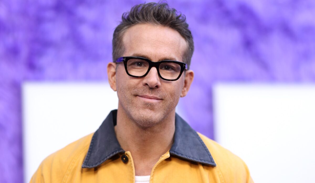 Ryan Reynolds reacts to Taylor Swift Deadpool casting rumours img