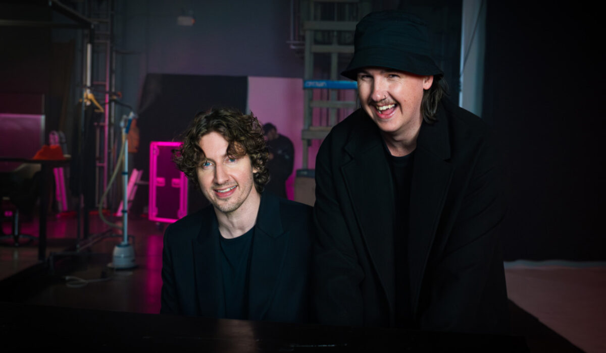 CYRIL and Dean Lewis collaborate on dreamy and soulful single ‘Fall At Your Ft’ – Dancing Astronaut img