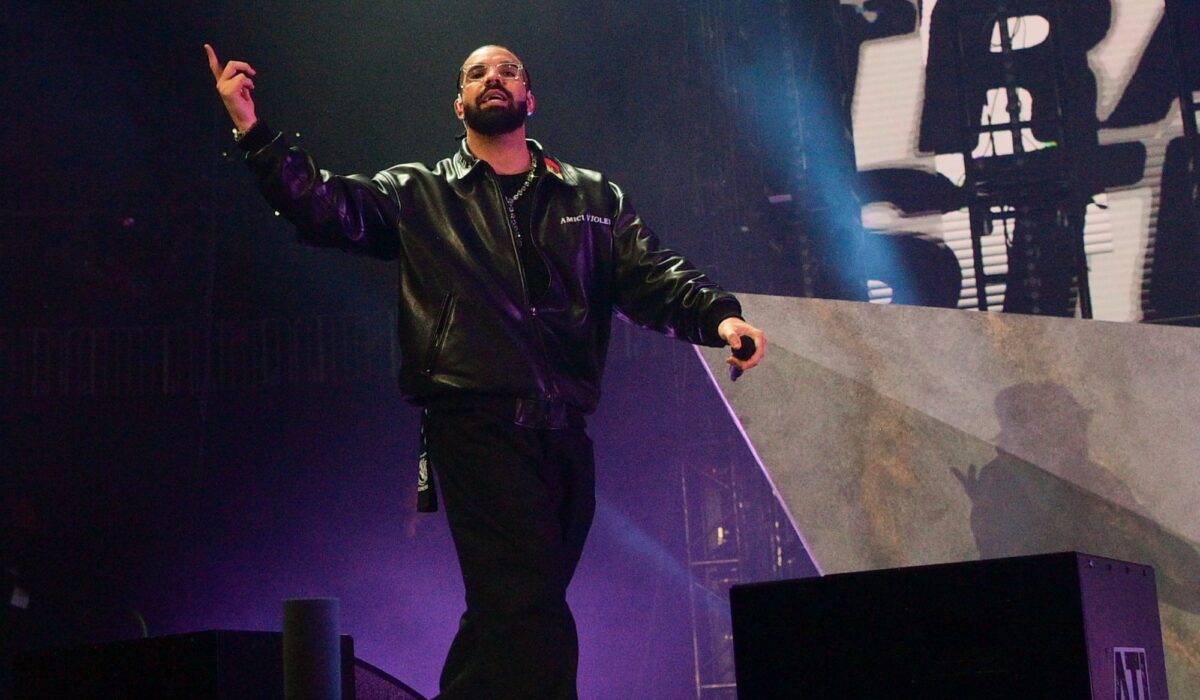 Drake shares video of his flooded mansion as torrential rain hits Toronto img