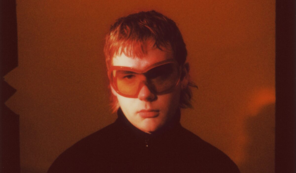 Mura Masa declares new album ‘Curve 1’ with new single ‘FLY’ img