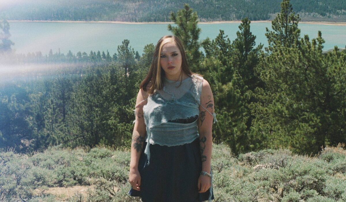 Soccer Mommy proclaims new album ‘Evergreen’ with luscious single ‘M’ img