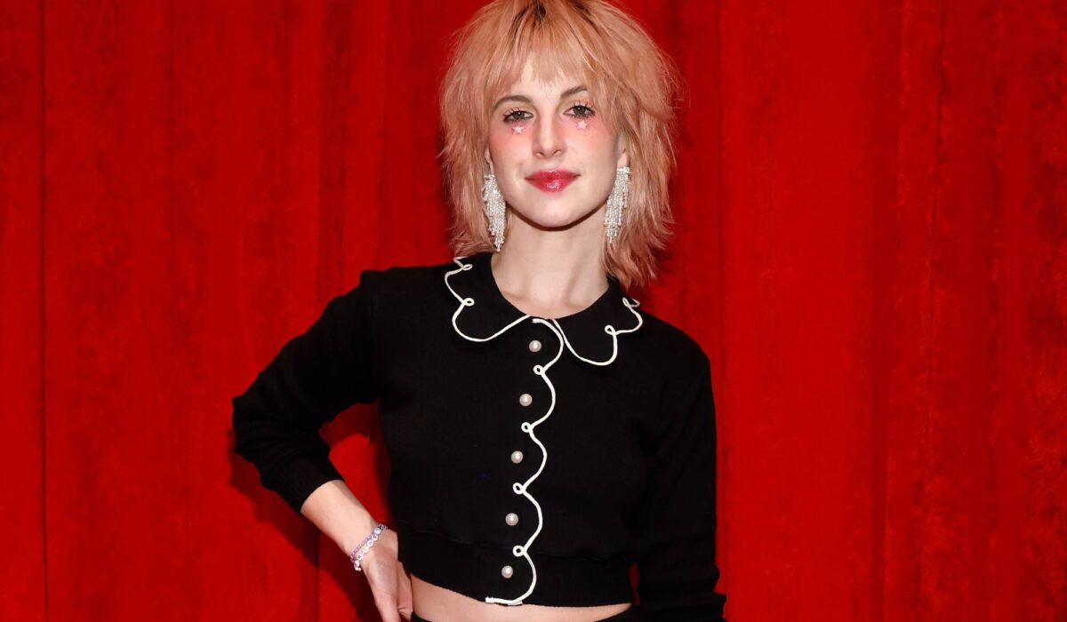 Hayley Williams says Paramore have been engaged on new music img