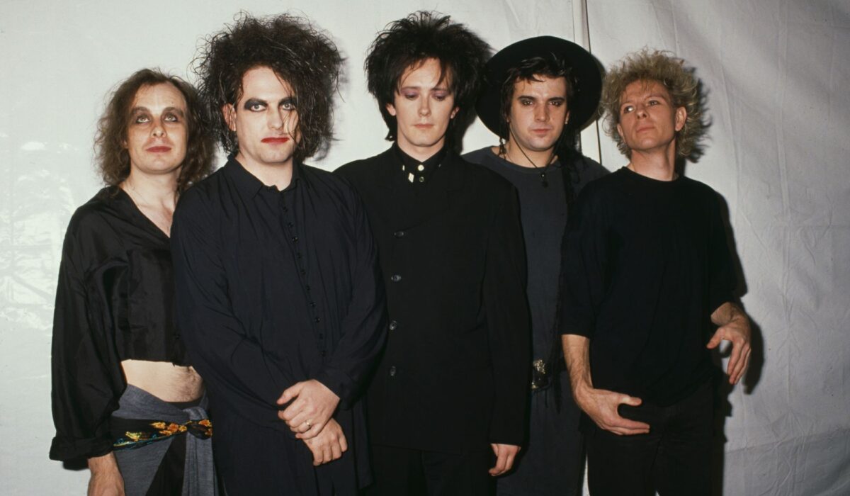 Robert Smith reveals his “least favorite album” by The Treatment img