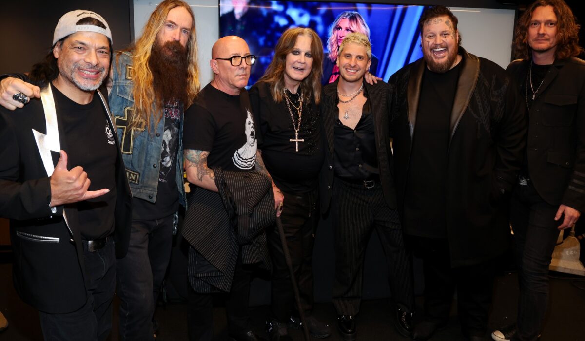 Watch the Rock & Roll Corridor Of Fame’s all-star tribute to Ozzy Osbourne img