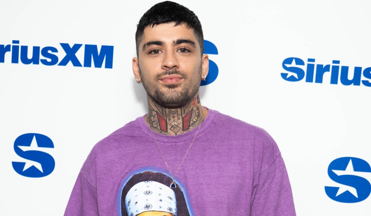 Zayn Malik postpones US tour over “heartbreaking loss” of Liam Payne img