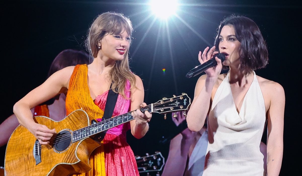 Gracie Abrams says no man has “come near defining popular culture” like Taylor Swift has img