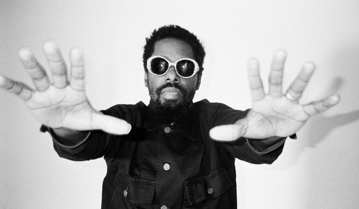 Curtis Harding proclaims 2025 UK and European headline tour img