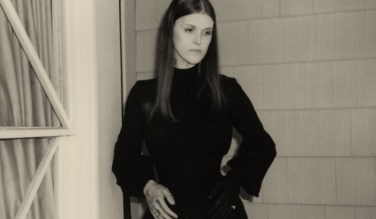 Ethel Cain “hunted down” synthesisers from ‘Twin Peaks’ for sprawling new tune ‘Nettles’ img