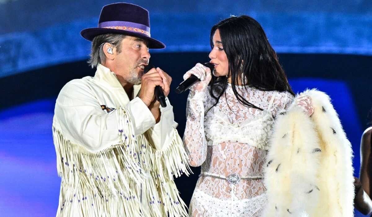 Jamiroquai joins Dua Lipa on stage on first evening at Wembley Stadium img