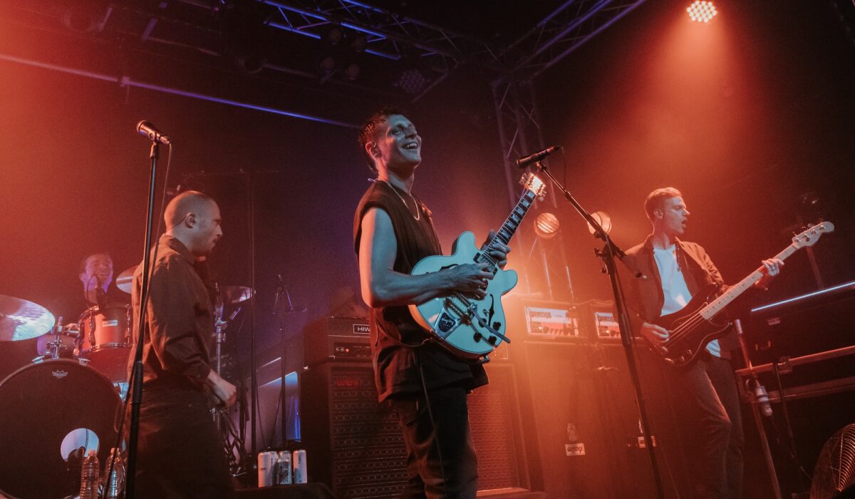 The Maccabees make long-awaited reside return with intimate London charity gig img